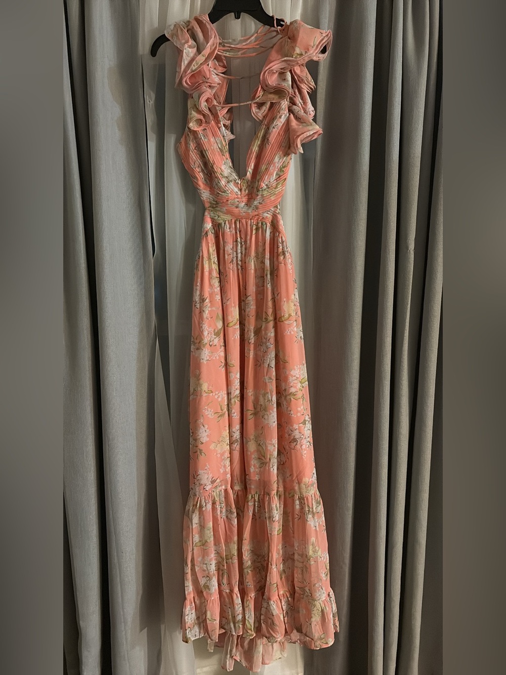 Ruffled V-Neck Floral Maxi Dress in Peach
